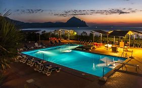 Hotel Pocho